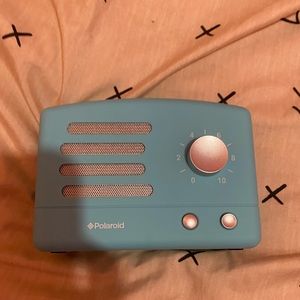 Polaroid Radio